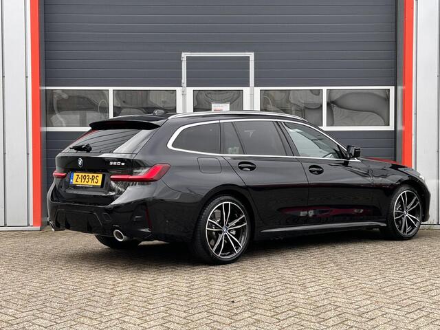 BMW 3-SERIE Touring 320e | M pakket | Pano | H&K | Head Up | LED |