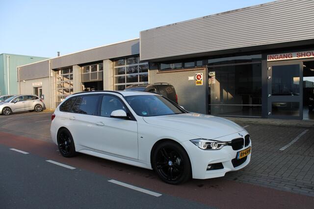 BMW 3-SERIE 318i Executive M-Sport