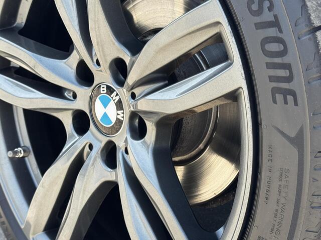 BMW 3-SERIE Touring 320i xDrive High Executive