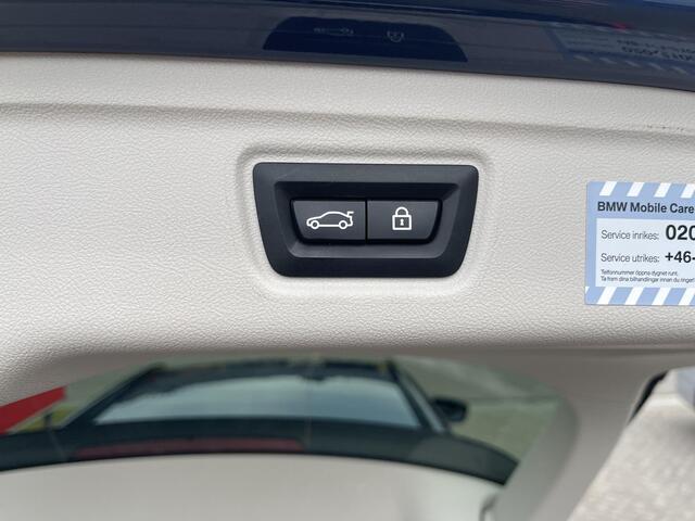 BMW 3-SERIE Touring 330e xDrive Sport Line 18"/Keyless/Sportstoelen + memory/Stoel + stuurverwarming/PDC/Apple Carplay & Android Auto