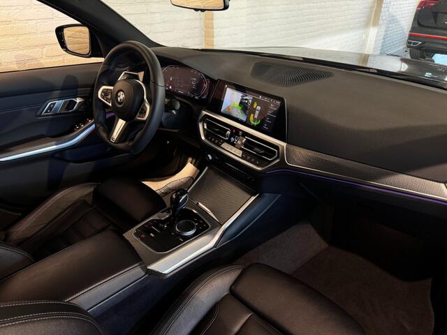 BMW 3-SERIE Touring 318i High Executive M-Sport Leder Head Up Elek Stoel 19 inch