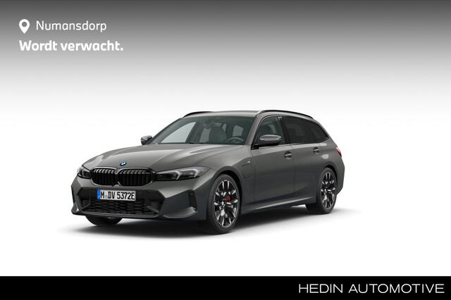 BMW 3-SERIE Touring 330e | M-Sport Pro | 19'' | Adapt. LED | Getint glas | Camera | Stoelverwarming
