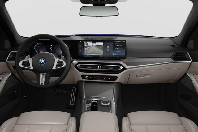 BMW 3-SERIE Touring 320e Innovation Pack M Sportpakket Individual Aut. - Beschikbaar vanaf: Oktober 2025