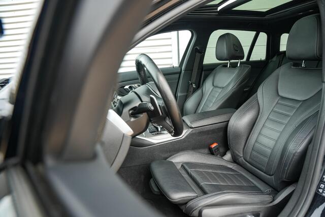 BMW 3-SERIE Touring M340i xDrive Panoramadak Harman/Kardon Dodehoek 360cam Leer DAB+ 19"LM