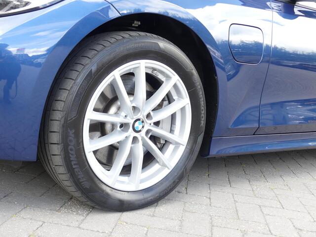 BMW 3-SERIE 330e xDrive *10 jaar garantie