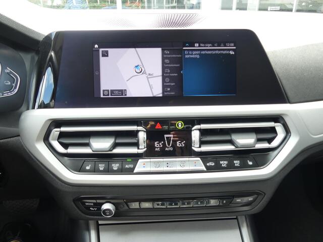 BMW 3-SERIE 330e xDrive *10 jaar garantie