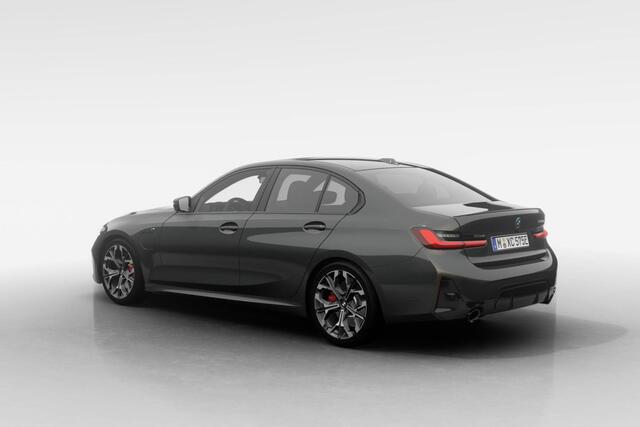 BMW 3-SERIE Sedan 330e | M Sport Pro | Comfort Pack | Active Cruise Control | Elektrisch bediend glazen schuif-/kanteldak | Lederen bekleding