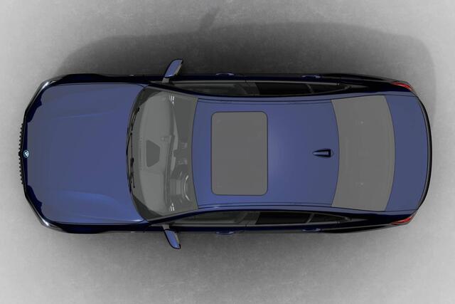 BMW 3-SERIE Sedan 330e | M Sport Pro | Comfort Pack | Elektrisch bediend glazen schuif-/kanteldak | Active Cruise Control