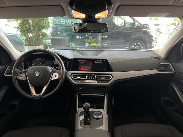BMW 3-SERIE Touring 320i Executive Edition NL-AUTO | ACC |PARKEER CAMERA | NAVI |