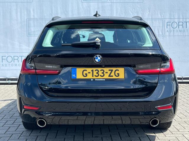 BMW 3-SERIE Touring 320i Executive Edition NL-AUTO | ACC |PARKEER CAMERA | NAVI |