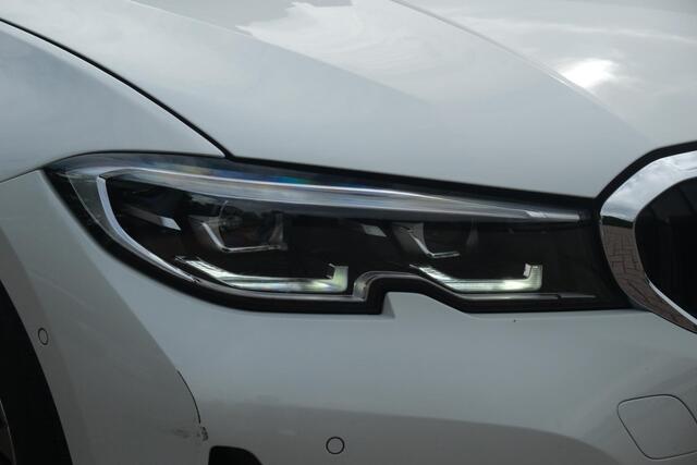 BMW 3-SERIE 330e eDrive Edition | Navi | App Connect | Climate | Cruise | Camera | Leder | PDC
