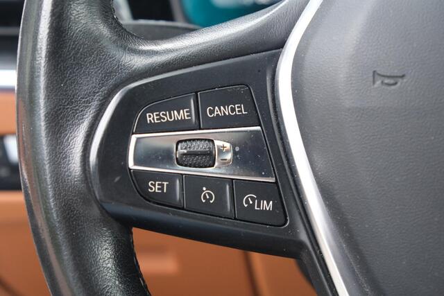 BMW 3-SERIE 330e eDrive Edition | Navi | App Connect | Climate | Cruise | Camera | Leder | PDC