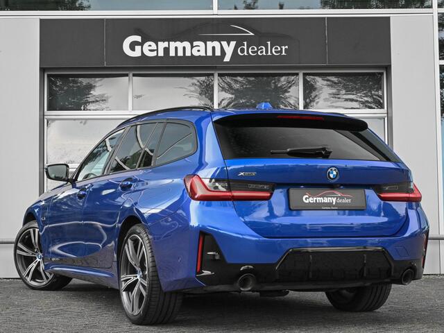 BMW 3-SERIE Touring 330e xDrive 292pk M-Sport-Pro Pano HUD E-Zetels ACC M-Rem Widescreen Hifi VOL!