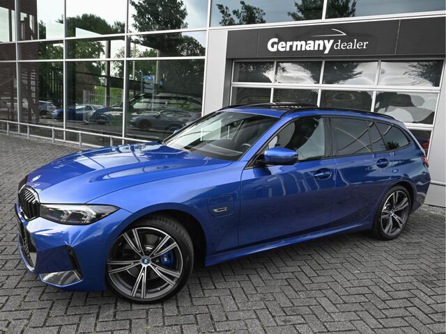 BMW 3-SERIE Touring 330e xDrive 292pk M-Sport-Pro Pano HUD E-Zetels ACC M-Rem Widescreen Hifi VOL!