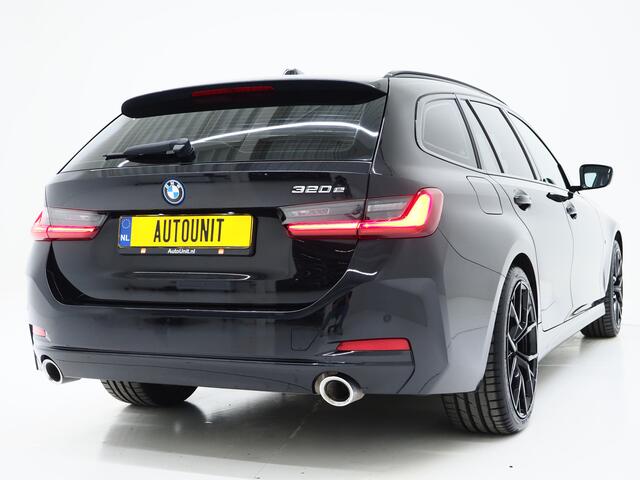 BMW 3-SERIE Touring 320e LCI Shadow Line | Widescreen | Carplay | Leder | Cruise | DAB | LED | PDC