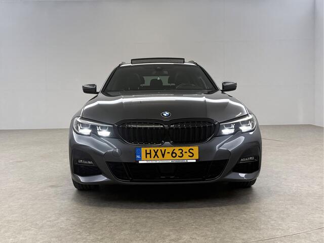 BMW 3-SERIE 330e xDrive Touring M-Sport 259PK | Pano | LED | Harman Kardon Audio | Trekhaak | Adaptive cruise Sfeer Virtual 19"LMV Carplay Clima Navi PDC