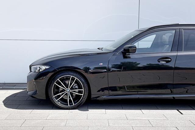 BMW 3-SERIE Touring 320i