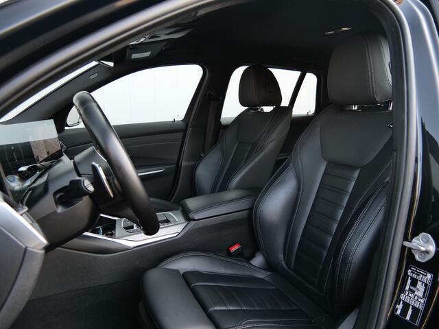 BMW 3-SERIE Touring 318i M-Sport 157 Pk Automaat Navigatie / DAB / Apple Carplay / Leer / M-pakket