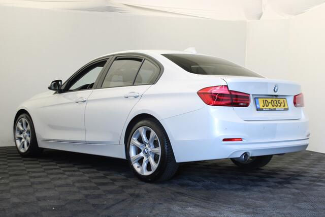 BMW 3-SERIE 316d Corporate Lease Essential |Navi|