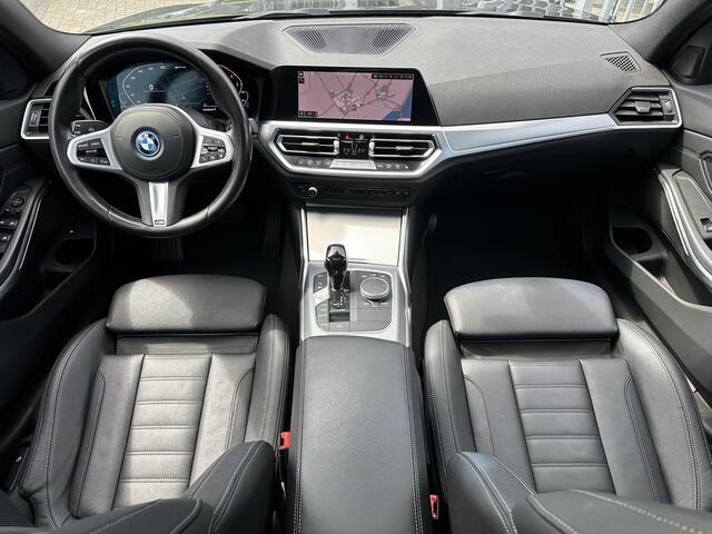 BMW 3-SERIE 330e Sport Line Schuifdak | Laser LED | Leer | Stoelverw. | HiFi