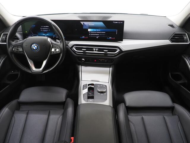 BMW 3-SERIE Touring 320e LCI Shadow Line | Widescreen | Carplay | Cruise | DAB | PDC | LED