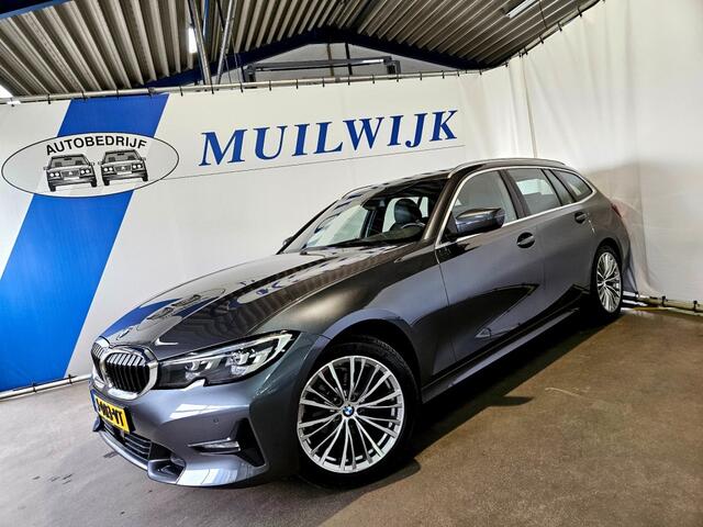 BMW 3-SERIE Touring 318i Executive Edition / Trekhaak / Full LED / NL Auto