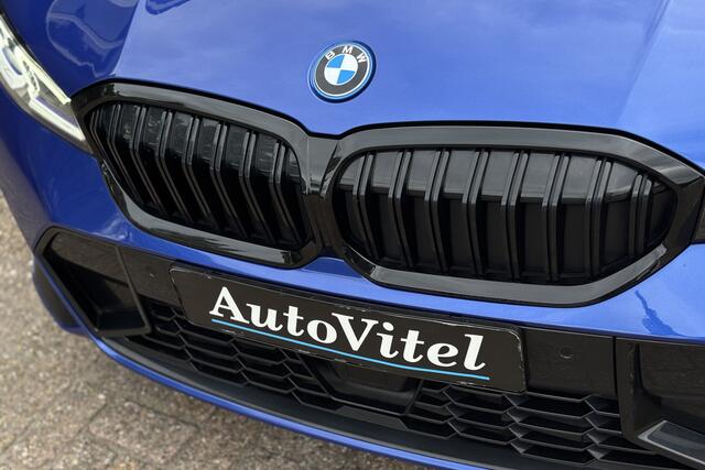 BMW 3-SERIE Touring 330e M-sport LCI Facelift | Adaptive Cruise | Laser | Camera | 19' Inch individual