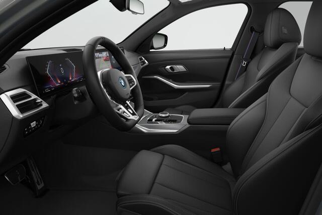 BMW 3-SERIE Touring 330e | M Sport Pro | Comfort Pack | Trekhaak