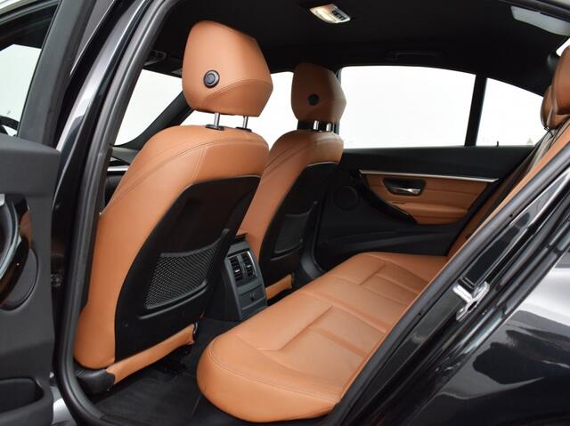 BMW 3-SERIE 320i High Executive | Cognac Leder o Dealeronderhouden o NAP