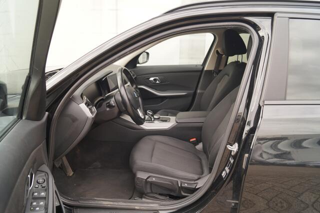 BMW 3-SERIE 318d Executive