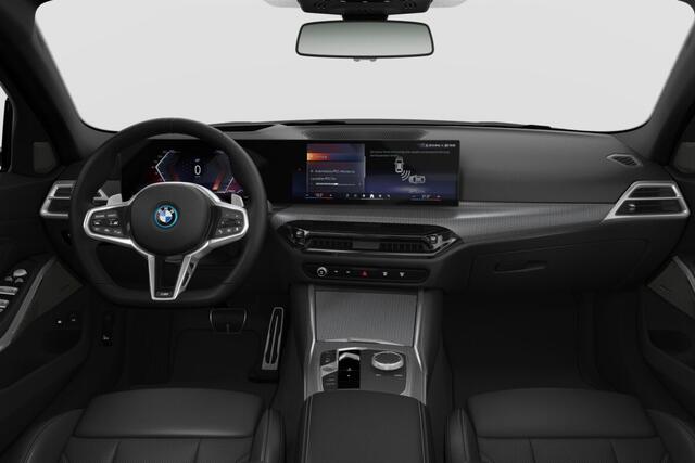 BMW 3-SERIE Touring 330e | M Sport Pro | Innovation Pack | Comfort Pack | Trekhaak
