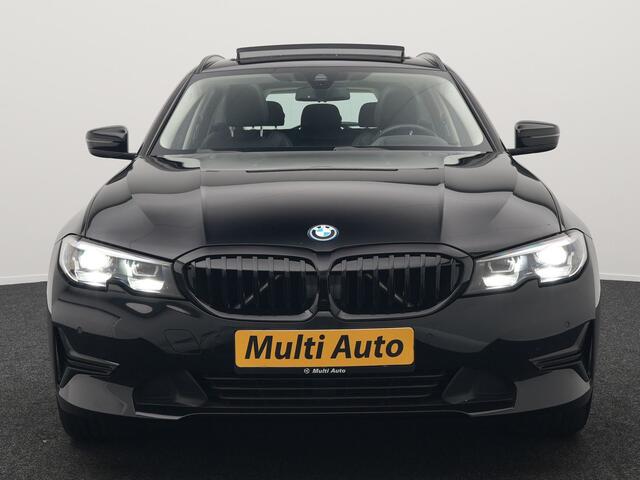BMW 3-SERIE Touring 330e xDrive Business Edition Plus Plug In Hybrid 293pk Dealer O.H PHEV | Panodak | Head Up | Cruise Control | Lederen Sportstoelen | Apple Carplay | Navigatie | DAB |