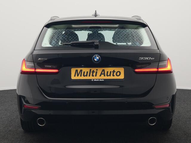 BMW 3-SERIE Touring 330e xDrive Business Edition Plus Plug In Hybrid 293pk Dealer O.H PHEV | Panodak | Head Up | Cruise Control | Lederen Sportstoelen | Apple Carplay | Navigatie | DAB |