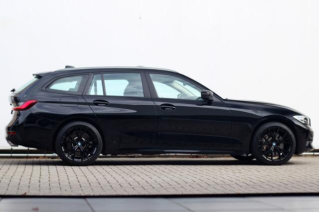 BMW 3-SERIE Touring 330e xDrive | Pano | Trekhaak | Camera