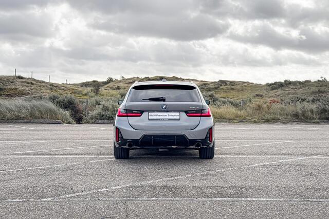 BMW 3-SERIE Touring 330e | M Sport | Glazen Panoramadak | Comfort Access | Stoelverwarming |