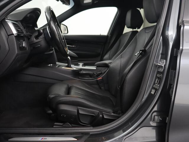 BMW 3-SERIE Touring 320i Edition M Sport Shadow High Executive | Automaat | Camera | Navigatie | Stoelverwarming | Leder | Cruise control | LMV 19 inch | LED | Climate controle | LMV 19 inch