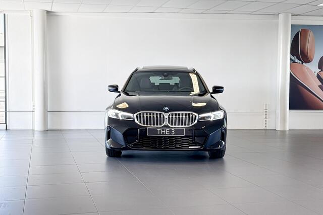 BMW 3-SERIE Touring 330e | M Sport | Harman Kardon | Head-up Display | Trekhaak |