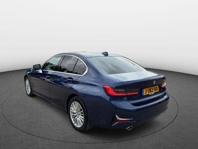 BMW 3-SERIE 318i High Executive Edition Aut [ Park assist Camera Safetypack