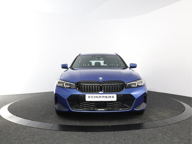 BMW 3-SERIE Touring 330e xDrive | M-Sport Pro | Trekhaak | Leder