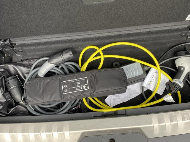 BMW 3-SERIE Touring 330e High Executive M SPORT VAN: 36.900,- VOOR: 34.330,- UW HERFSTVOORDEEL: 1.670,- EURO | DEALER ONDERHOUDEN | LASER LED | HRAMAN KARDON | PANORAMADAK