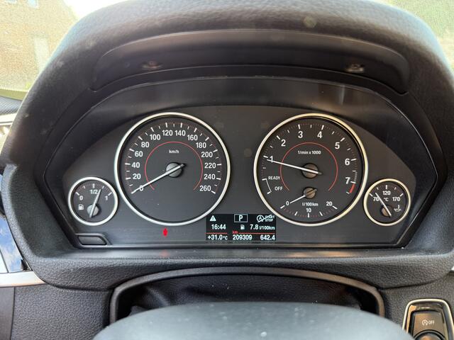 BMW 3-SERIE 318i Executive AUT/NAVI/CLIMA