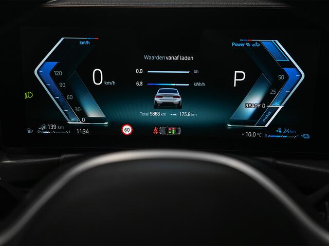 BMW 3-SERIE 330e X-DRIVE M-SPORT | ACTIVE CRUISE | TREKHAAK | SPORTSTOELEN | SHADOW-LINE | ACTIVE CRUISE | CAMERA | DAB+ | HIFI SOUND | FULL STYLING