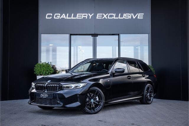 BMW 3-SERIE Touring 320e - M Sport | Panorama | Cruise Control | Stoelverwarming