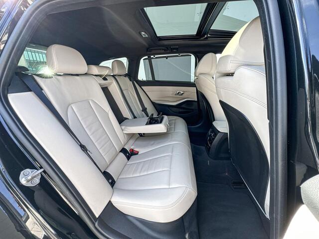 BMW 3-SERIE Touring 320e