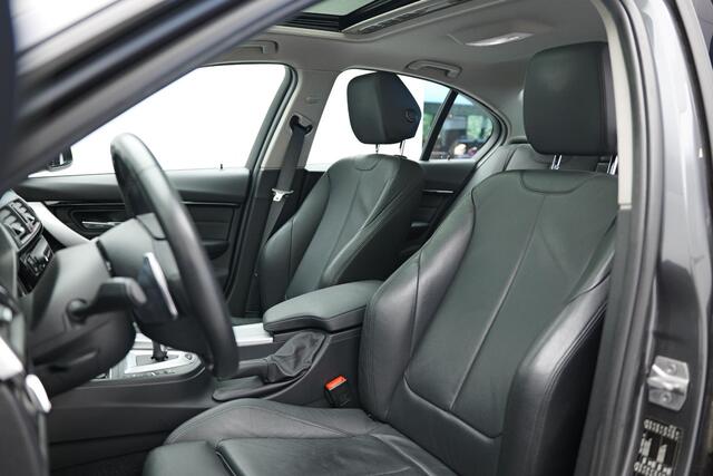 BMW 3-SERIE 330e iPerformance Sport |Schuifdak|Leder|HUD|Navi|