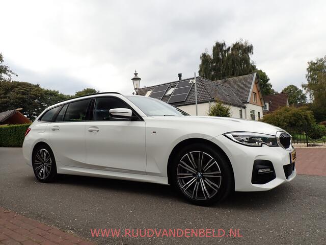 BMW 3-SERIE Touring 330e M-PAKKET SHADOWLINE SPORTLEER/SFEERVERLICHTING
