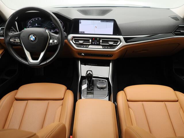 BMW 3-SERIE 320i Business Edition Plus Sport | SCHUIFDAK | CARPLAY
