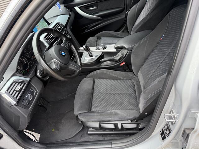 BMW 3-SERIE 318i M Sport | 2016 | NL-auto | 128.000 km | Dealer onderhouden | 140pk