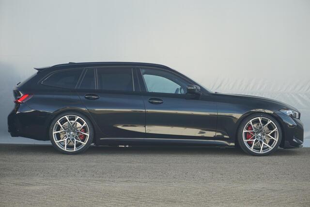 BMW 3-SERIE Touring 330e M Sport Pro | Trekhaak / Harman Kardon / Elektrische Stoelen met geheugen / Comfort Access