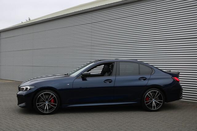 BMW 3-SERIE M340i xDrive 374PK (Schuif/Kanteldak Sportleder/Mermory Carplay 360Camera ACC HarmanKardon HeadUp Full-Led 19M-Velgen)